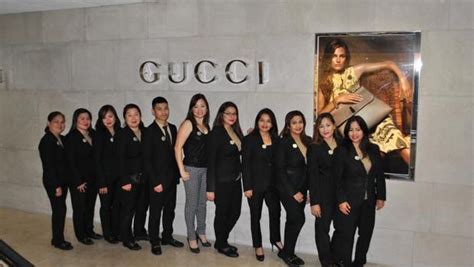 gucci employee online|how to work at gucci.